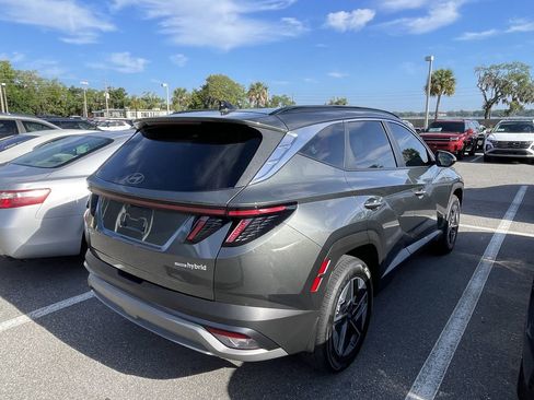 Used 2025 Hyundai Tucson SEL image 2