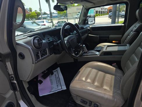Used 2003 HUMMER H2 w/ Preferred Equipment Group AWD/4WD image 18