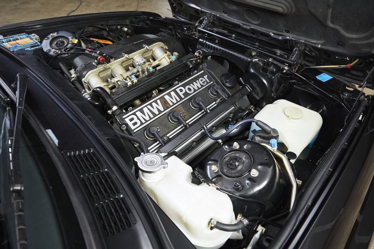 Used 1988 BMW M3 Coupe RWD image 95