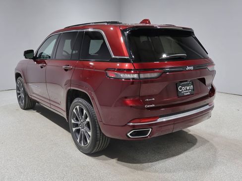 Used 2022 Jeep Grand Cherokee Overland w/ Adv Protech Group III AWD/4WD image 6