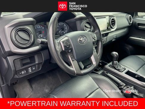 Used 2019 Toyota Tacoma TRD Sport AWD/4WD image 13
