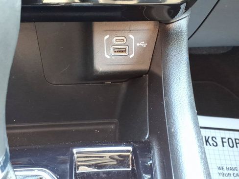 Used 2024 Jeep Compass Latitude AWD/4WD image 24