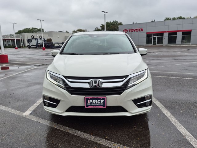 Used 2019 Honda Odyssey Elite image 2
