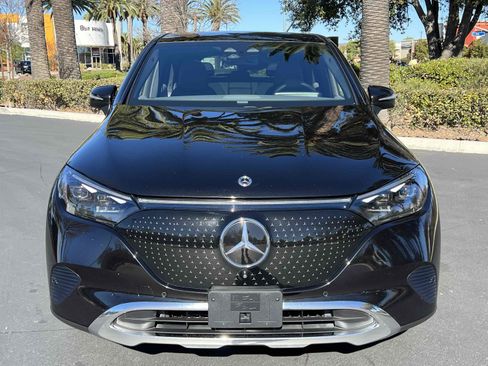 Used 2023 Mercedes-Benz EQE 350+ 4MATIC SUV w/ Exclusive Trim Package image 16