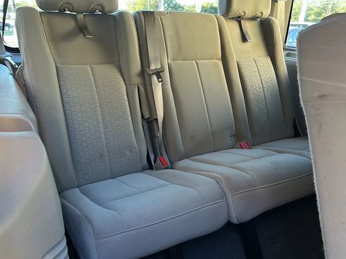 Used 2008 Ford Expedition XLT image 18