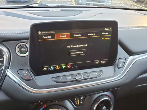 Certified 2024 Chevrolet Blazer LT w/ LPO, Floor Liner Package image 30