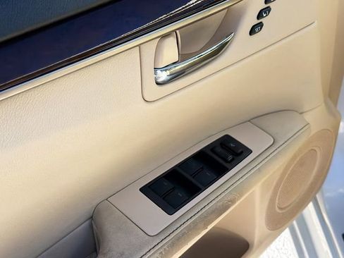 Used 2015 Lexus ES 350 w/ Premium Package image 21