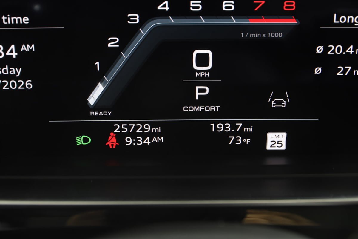 Used 2023 Audi A8 L 3.0T AWD/4WD image 37