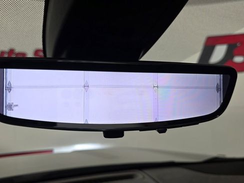 Used 2021 GMC Yukon Denali w/ Denali Ultimate Package image 32