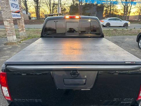 Used 2019 Nissan Frontier SV w/ Value Truck Package image 33