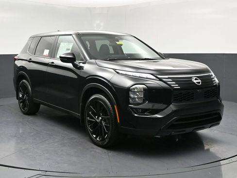 New 2026 Nissan Rogue SL AWD/4WD image 1