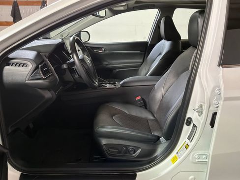 Used 2024 Toyota Camry XSE w/ Navigation Package FWD image 10