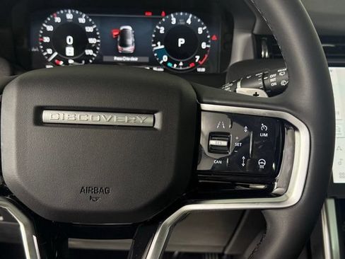 Certified 2025 Land Rover Discovery Sport S AWD/4WD image 38