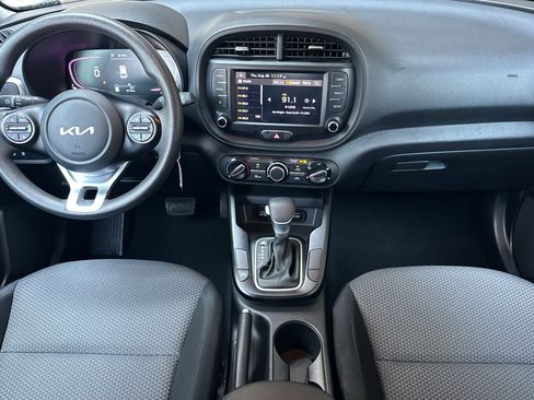 Used 2023 Kia Soul LX w/ Option Group 015 image 13