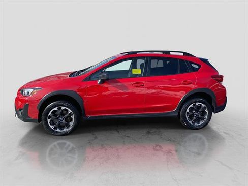 Used 2023 Subaru Crosstrek 2.0i image 2