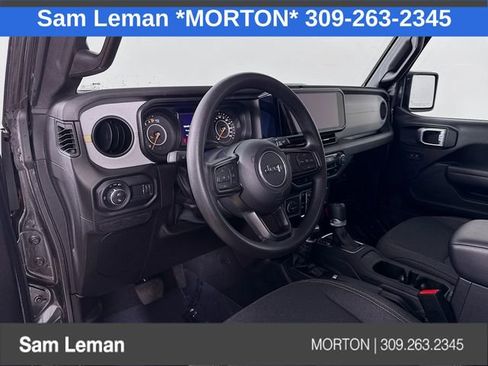 Used 2024 Jeep Gladiator Sport image 9