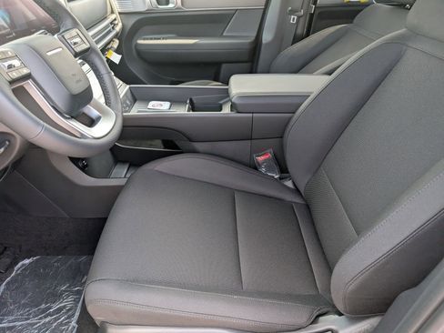 New 2026 Hyundai Santa Fe SE FWD image 10
