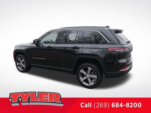 New 2026 Jeep Grand Cherokee Limited AWD/4WD image 5