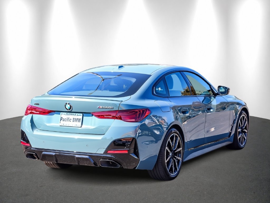 Certified 2026 BMW 440i xDrive w/ Premium Package AWD/4WD image 6