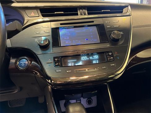 Used 2014 Toyota Avalon XLE Premium image 24