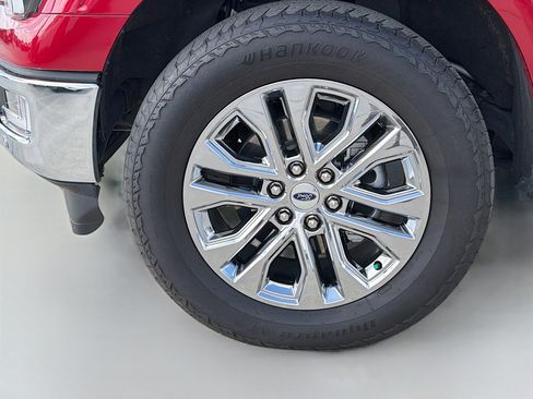 Used 2024 Ford F150 Lariat w/ Tow/Haul Package AWD/4WD image 39