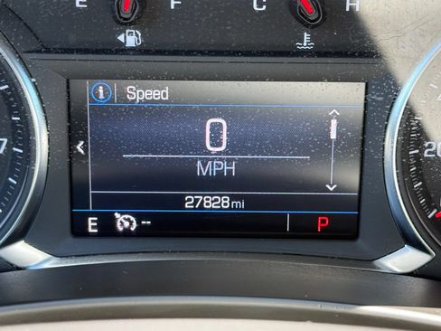 Used 2024 GMC Terrain SLE AWD/4WD image 47