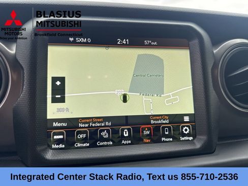 Used 2023 Jeep Wrangler Unlimited w/ Sun & Screen Package AWD/4WD image 30