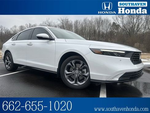 Used 2025 Honda Accord EX-L image 1