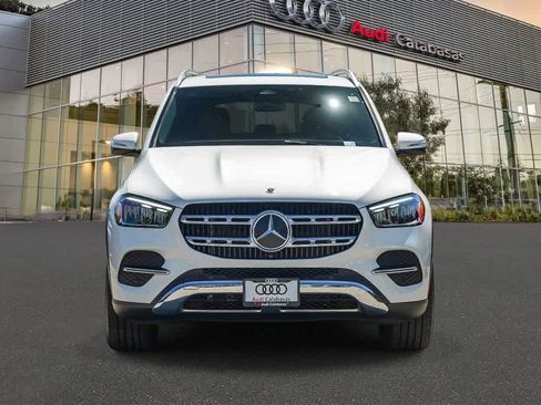Used 2024 Mercedes-Benz GLE 350 4MATIC image 2