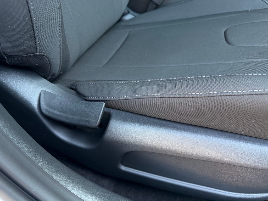 New 2026 Hyundai Elantra Sport FWD image 24