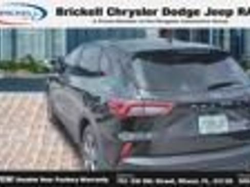 Used 2025 Ford Escape ST-Line FWD image 3