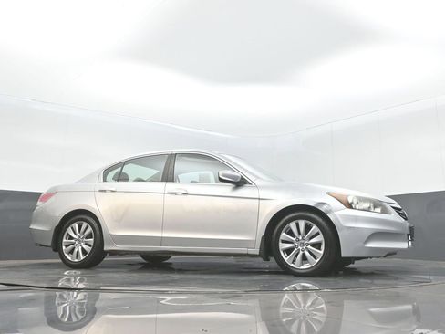 Used 2012 Honda Accord EX-L image 29