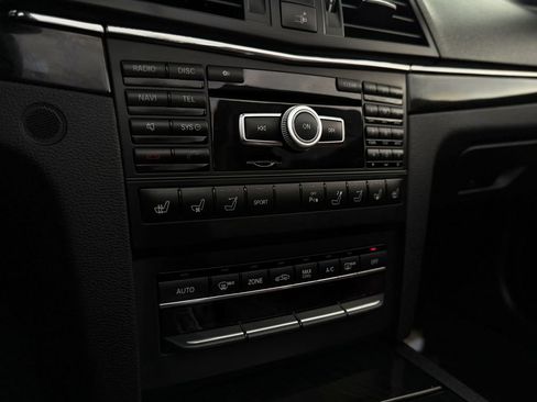 Used 2012 Mercedes-Benz E 550 E550 image 31