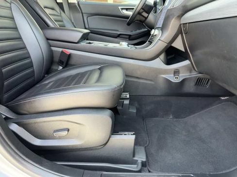 Used 2022 Ford Edge SEL w/ Convenience Package AWD/4WD image 40