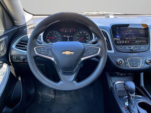 Used 2023 Chevrolet Malibu LT FWD image 8