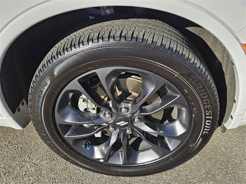 Used 2025 Dodge Durango GT w/ Blacktop Package image 16