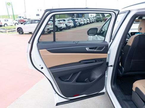 New 2026 Volkswagen Atlas Cross Sport SEL R-Line image 14