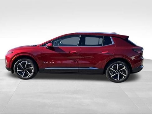 New 2025 Chevrolet Equinox EV LT image 2