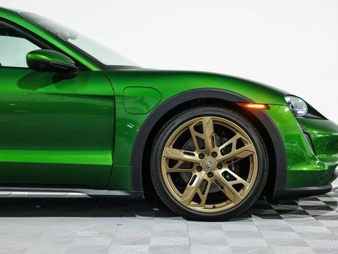 Used 2023 Porsche Taycan 4S AWD/4WD image 3
