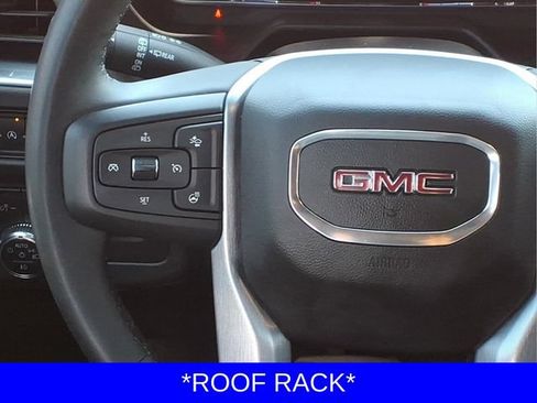 Used 2023 GMC Yukon SLT w/ SLT Luxury Package AWD/4WD image 6
