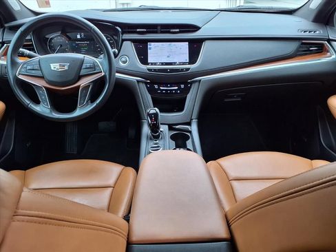 Used 2021 Cadillac XT5 Premium Luxury FWD image 11