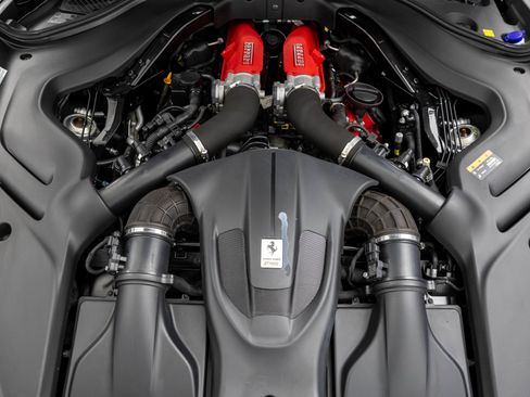 Certified 2022 Ferrari Roma RWD image 42