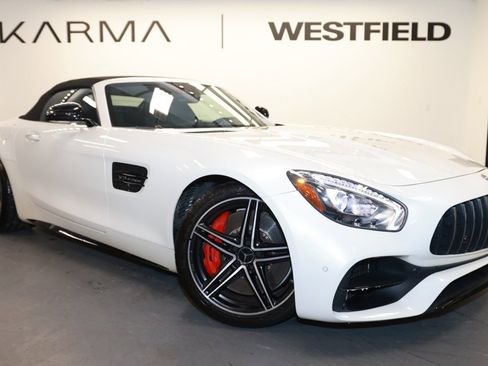 Used 2018 Mercedes-Benz AMG GT C w/ AMG Exterior Night Package image 1