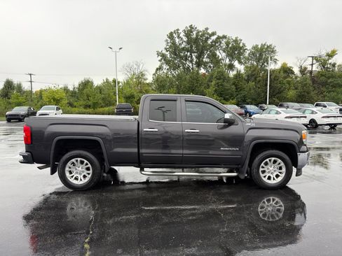 Used 2015 GMC Sierra 1500 SLE w/ SLE Value Package AWD/4WD image 8