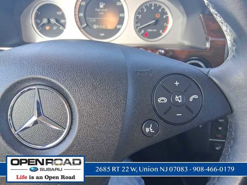 Used 2011 Mercedes-Benz GLK 350 4MATIC image 21