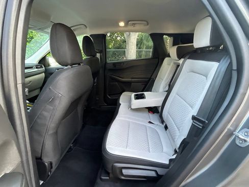 Used 2023 Ford Escape Active FWD image 31