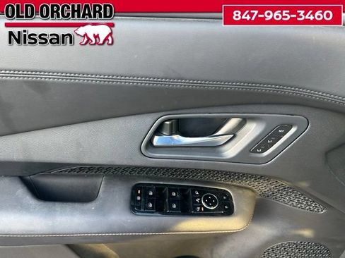 Used 2024 Nissan Ariya AWD image 8
