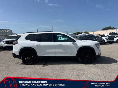 New 2026 GMC Acadia Elevation w/ Black Edition FWD image 8