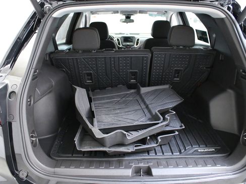 Certified 2024 Chevrolet Equinox LT w/ LPO, Floor Liner Package FWD image 30