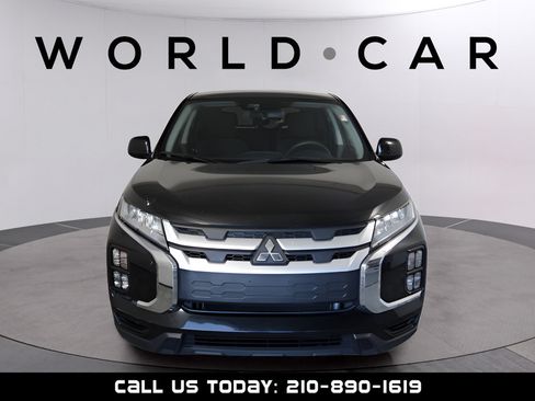 Used 2022 Mitsubishi Outlander Sport ES FWD image 2